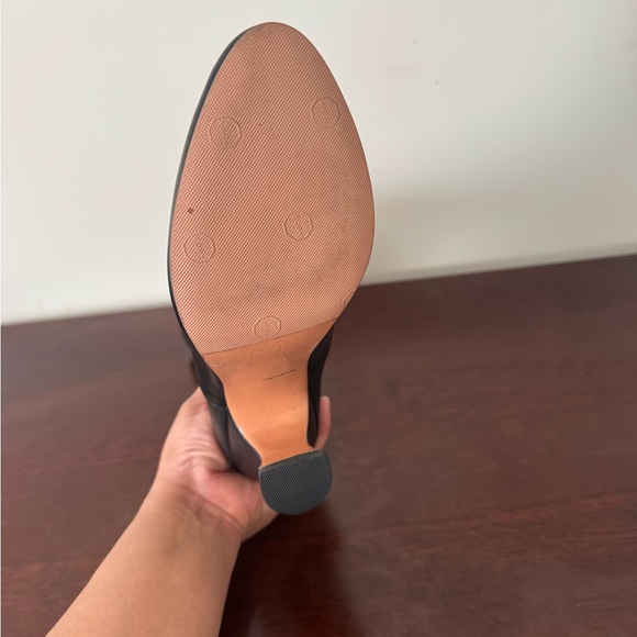 American Duchess Camille Boot - Picture 8 of 9